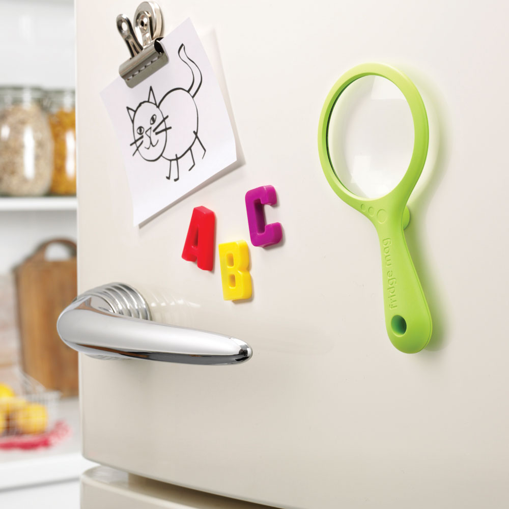 Fridge Mag™ Magnifying Glass New Soda